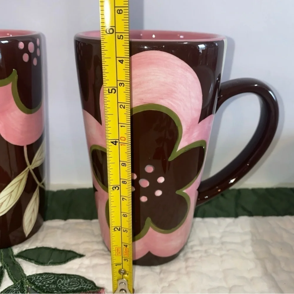 Gates Ware by Laurie Gates set of 2 mugs‎ brown & pink large